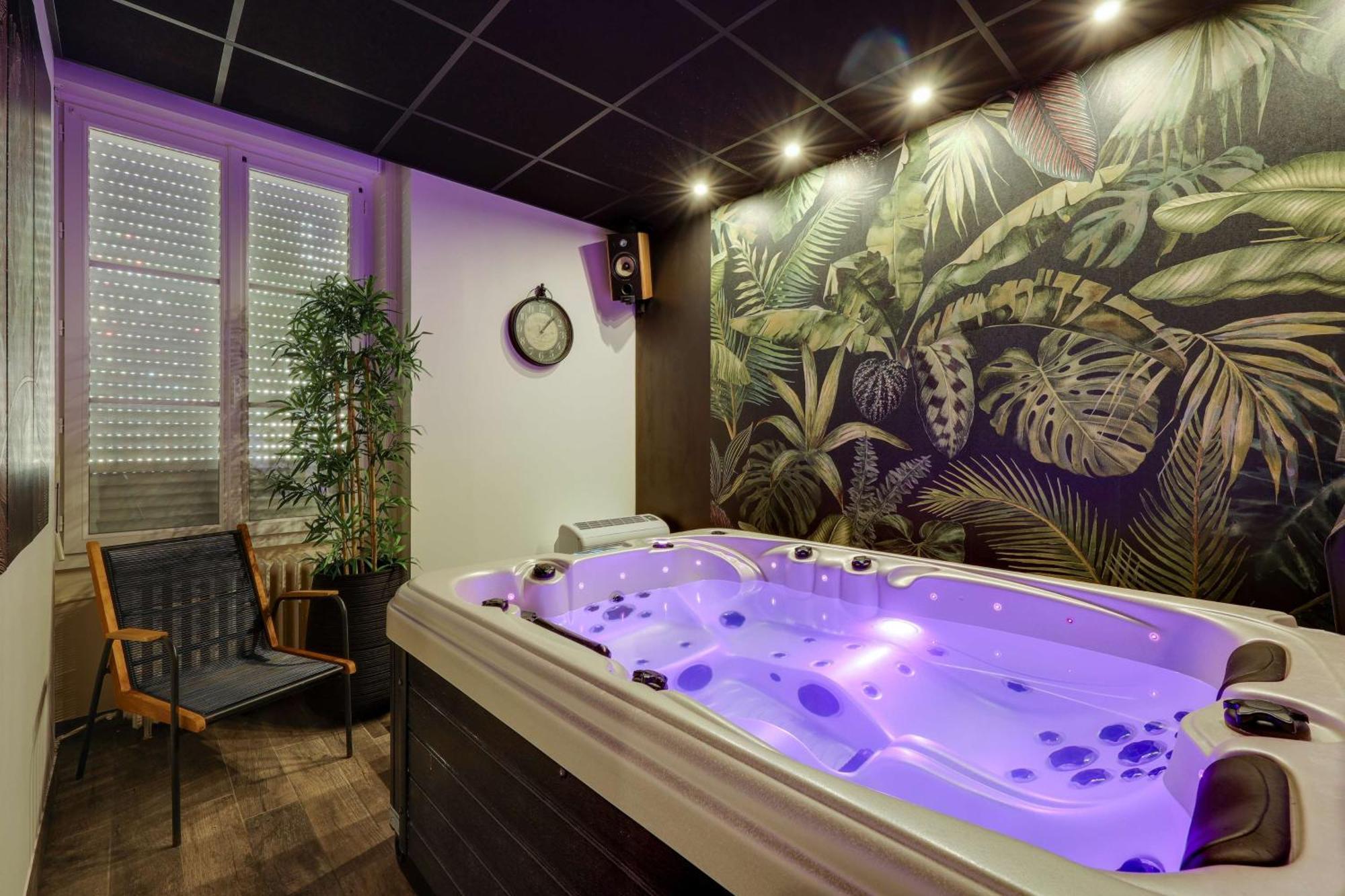Brit Hotel & Spa Le Roc Au Chien Bagnoles de l'Orne Normandie Екстериор снимка