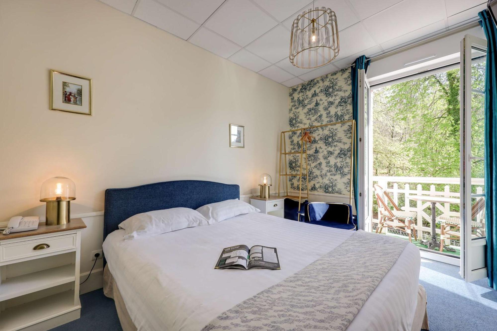 Brit Hotel & Spa Le Roc Au Chien Bagnoles de l'Orne Normandie Екстериор снимка