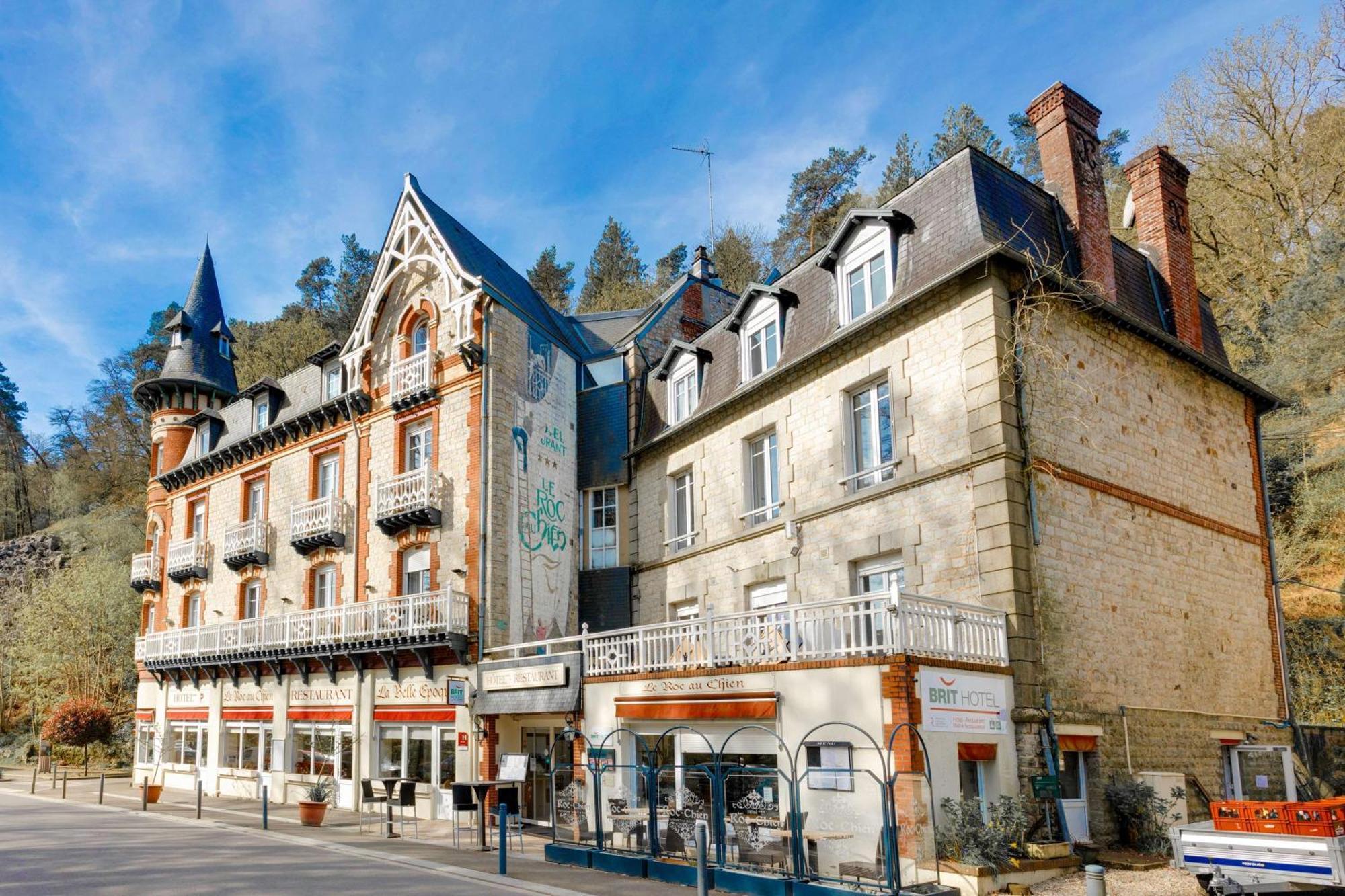 Brit Hotel & Spa Le Roc Au Chien Bagnoles de l'Orne Normandie Екстериор снимка